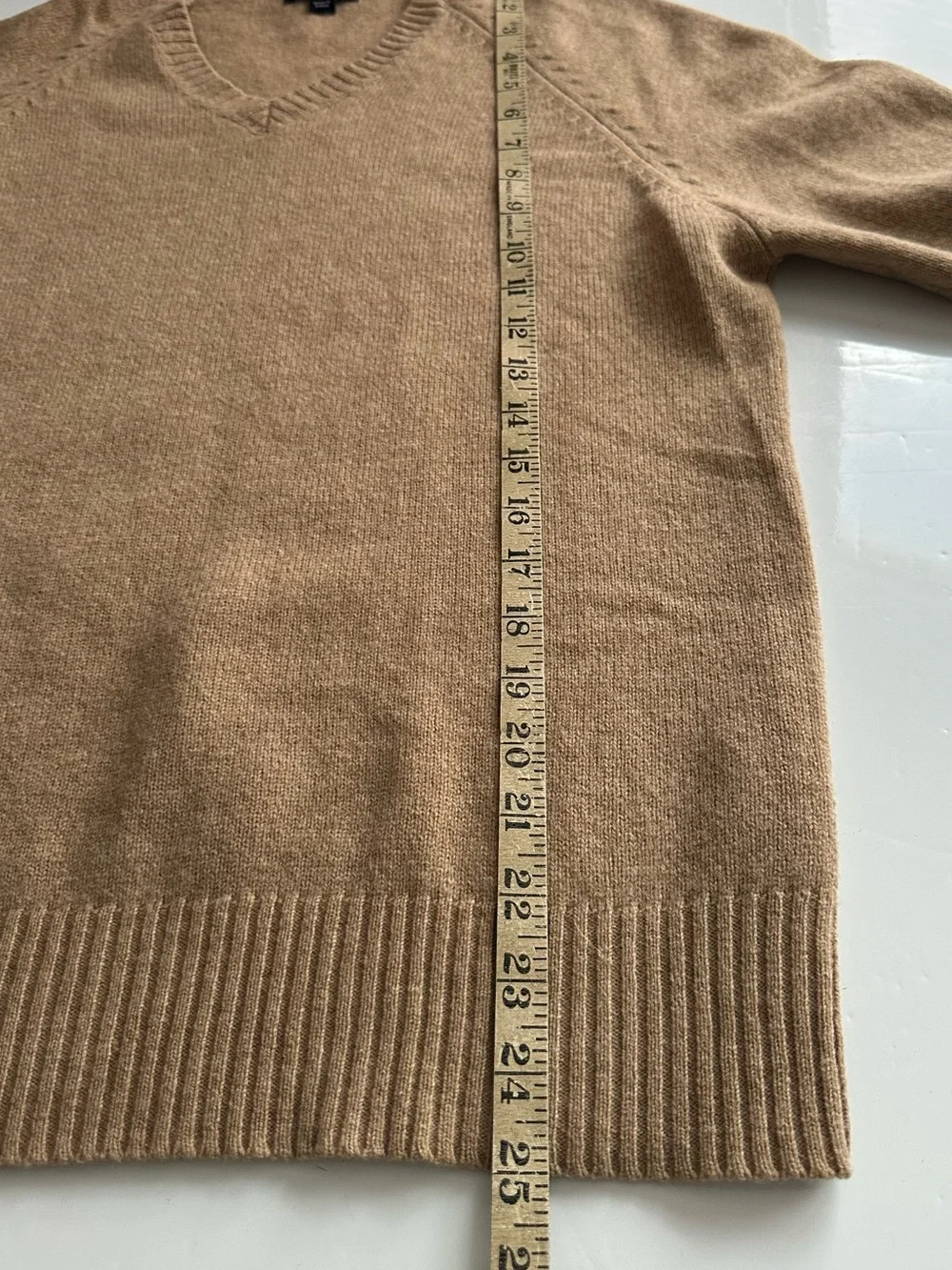 J.Crew‎ 100% Lambswool V Neck Sweater Small Camel Preppy Academia